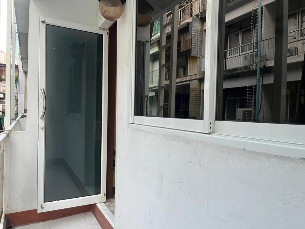 Cozy Rooms Asoke Bangkok Exteriér fotografie